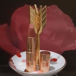 NWOT! 💄Charlotte Tilbury Lipstick